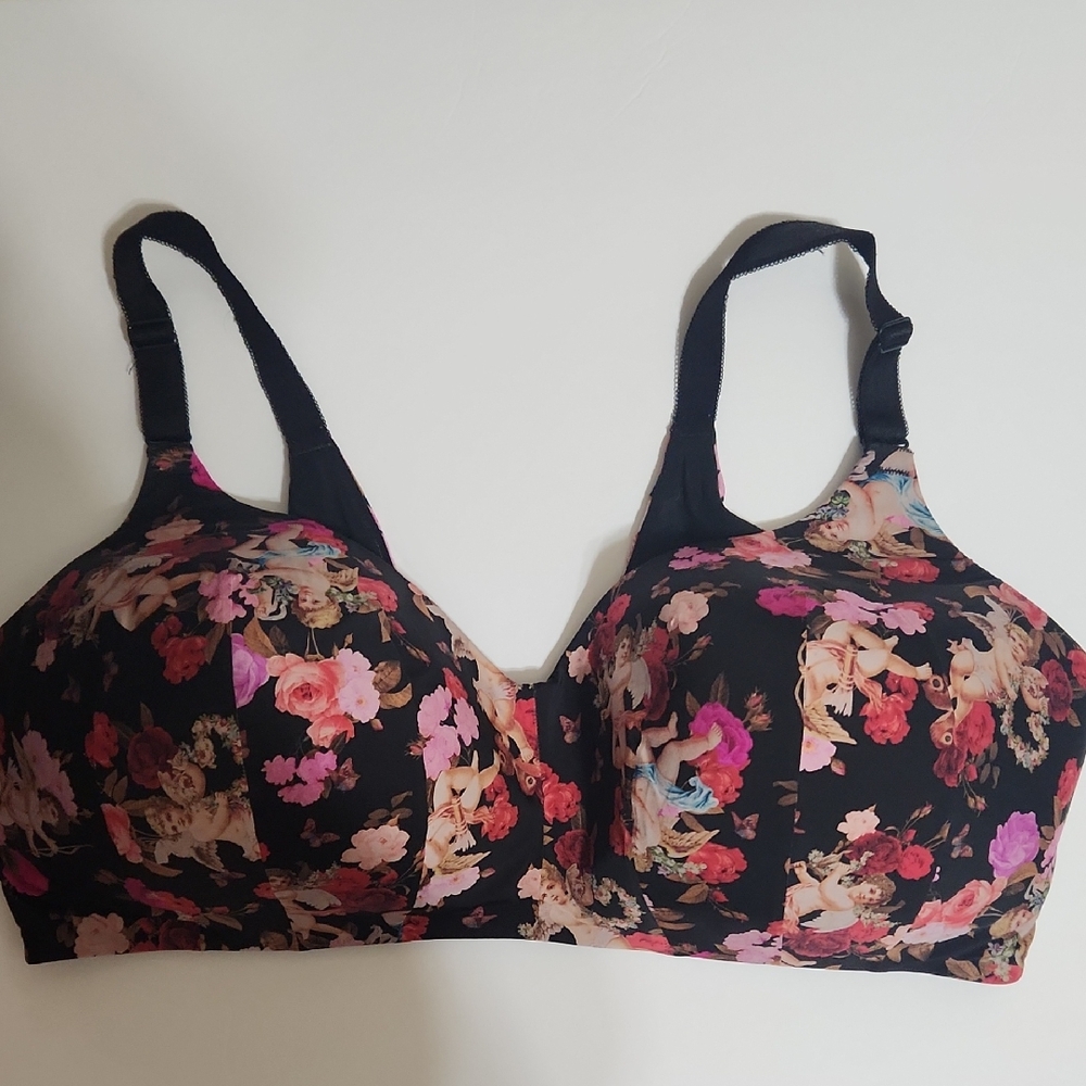 42DDD Torrid Floral Print Bra - Black and Pink